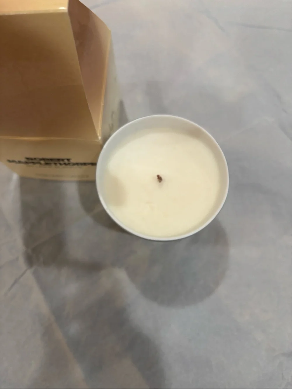 Ligne Blanche Robert Mapplethorpe Calla Lily Perfumed Candle. France. 4.93oz